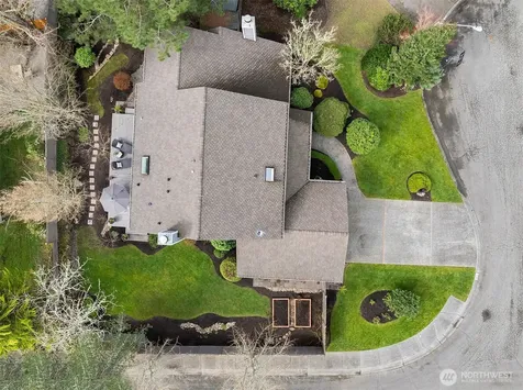 4079 240th Place SE Sammamish WA 98029