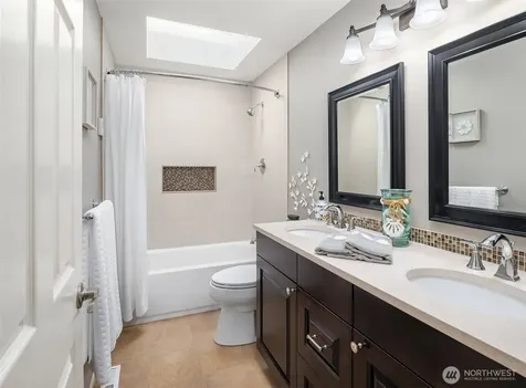 4079 240th Place SE Sammamish WA 98029