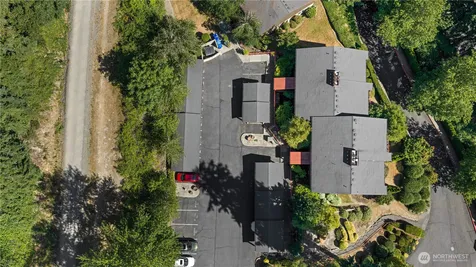 11058 NE 33rd Place Bellevue WA 98004