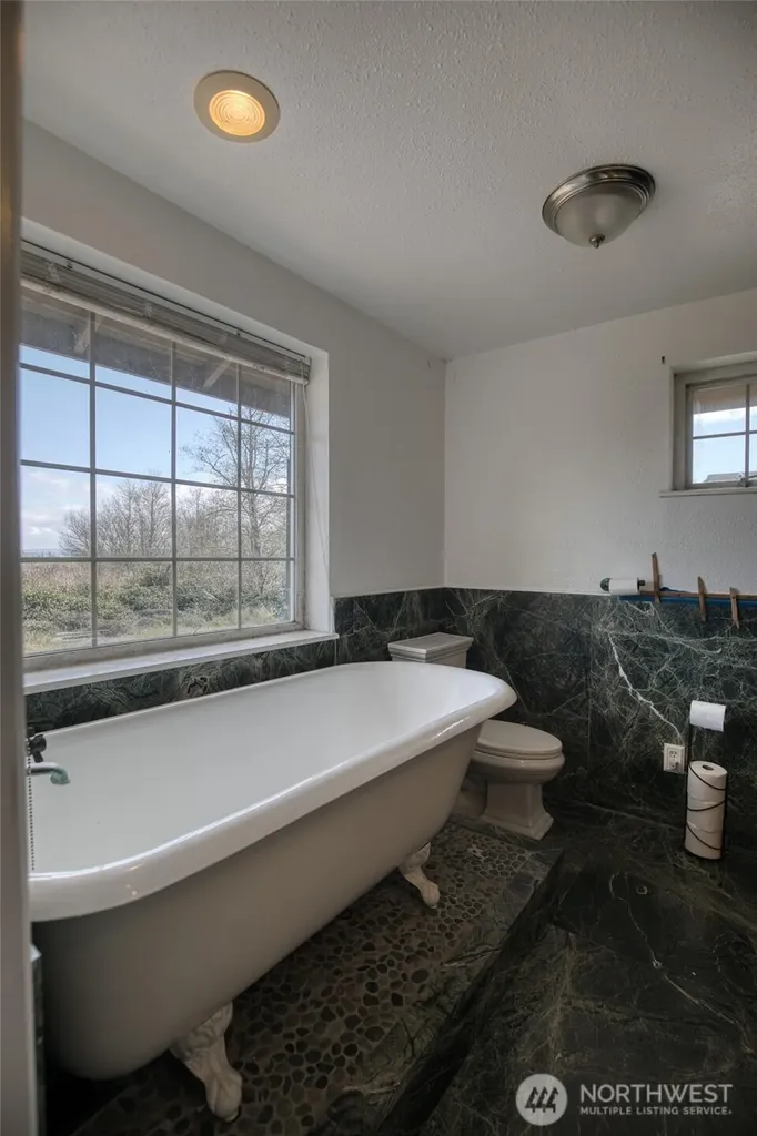 138 Olympic View Avenue NE Ocean Shores WA 98569