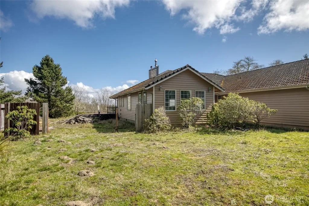 138 Olympic View Avenue NE Ocean Shores WA 98569