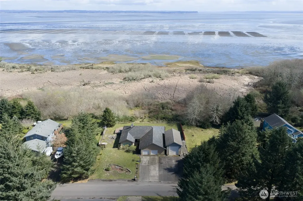 138 Olympic View Avenue NE Ocean Shores WA 98569