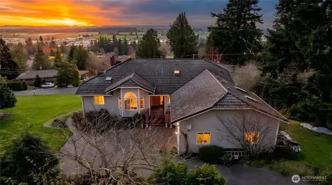 17290 Soundview Road Mount Vernon WA 98274