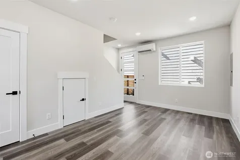 3324 35th Avenue S Seattle WA 98144