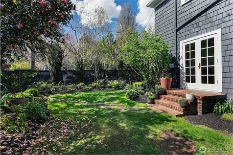 624 35th Avenue Seattle WA 98122