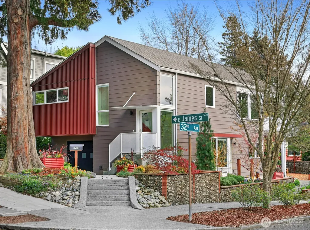 3203 James Street Seattle WA 98122