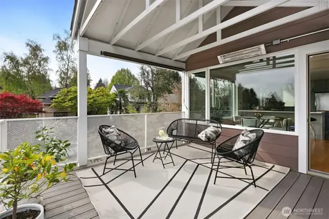3203 James Street Seattle WA 98122