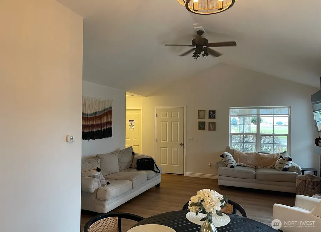 432 5th Avenue Oroville WA 98844