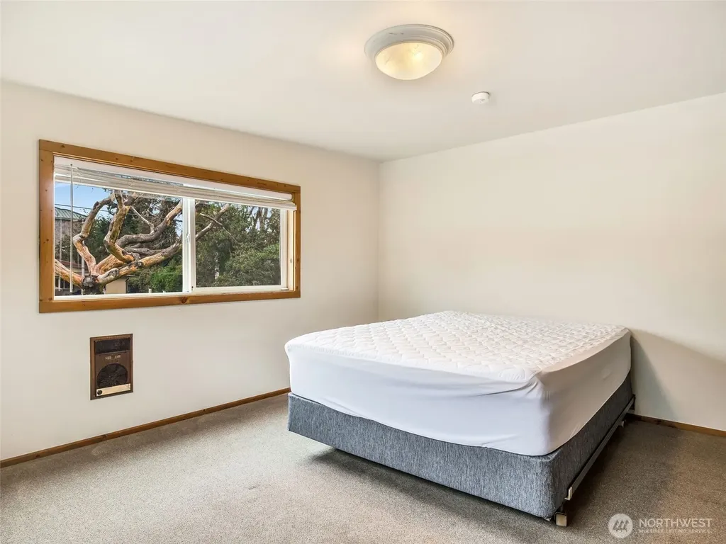 1207 229th Place Ocean Park WA 98640