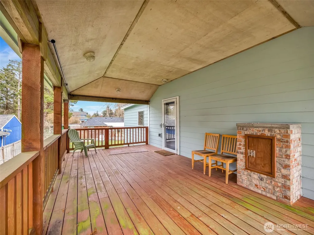 1207 229th Place Ocean Park WA 98640