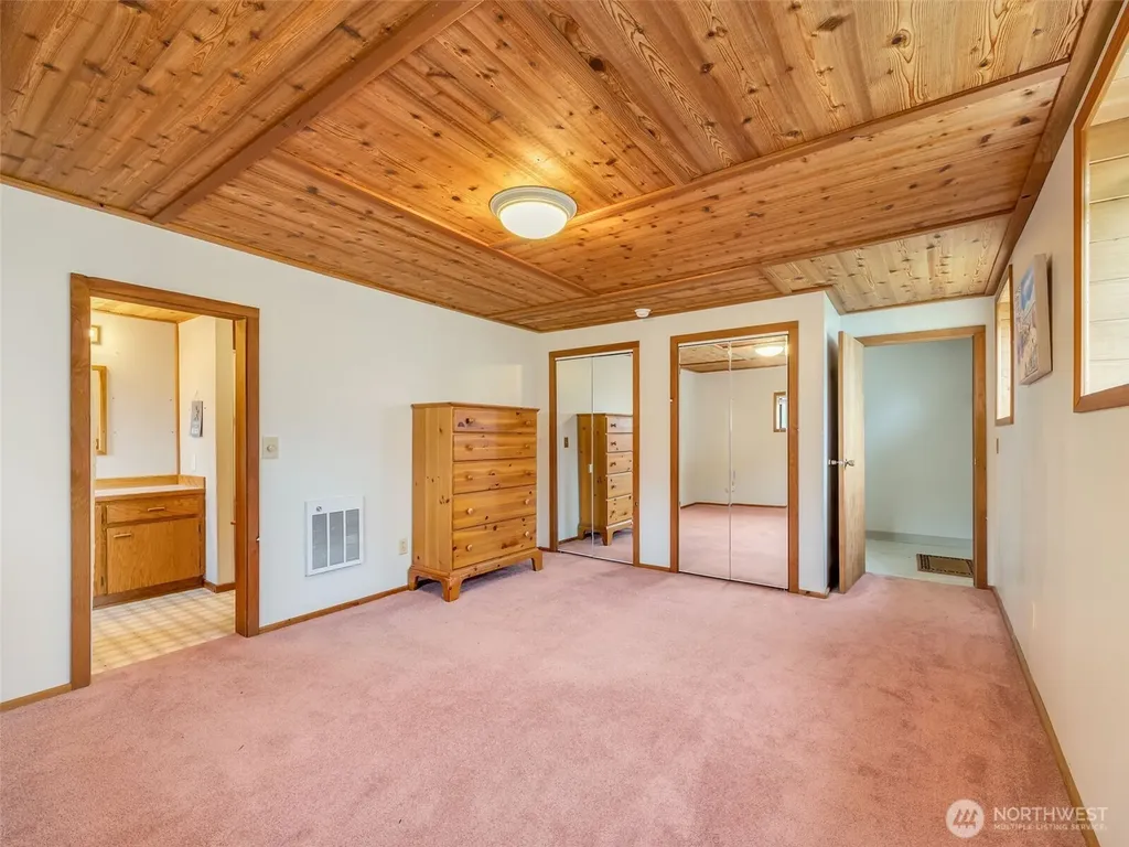 1207 229th Place Ocean Park WA 98640