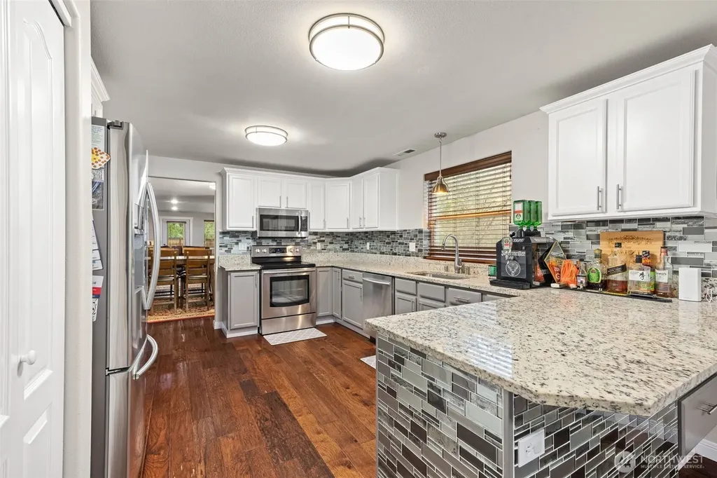 5647 Black Lake Boulevard SW Olympia WA 98512