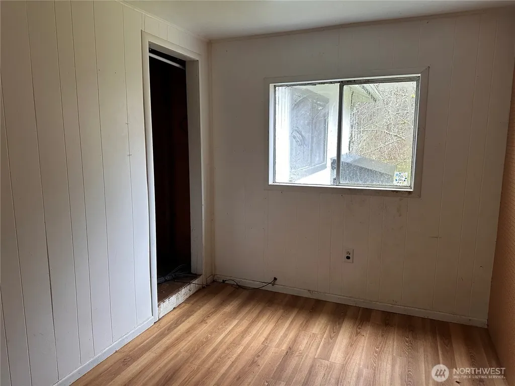 310 Butte Creek Road Raymond WA 98577