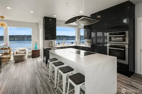 3828 W Lake Sammamish Parkway SE Bellevue WA 98008