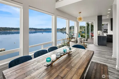 3828 W Lake Sammamish Parkway SE Bellevue WA 98008