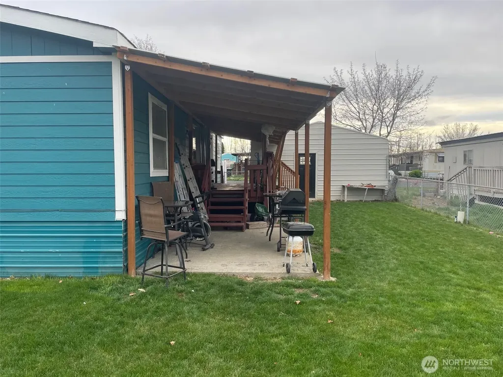 3057 Road H NE Moses Lake WA 98837