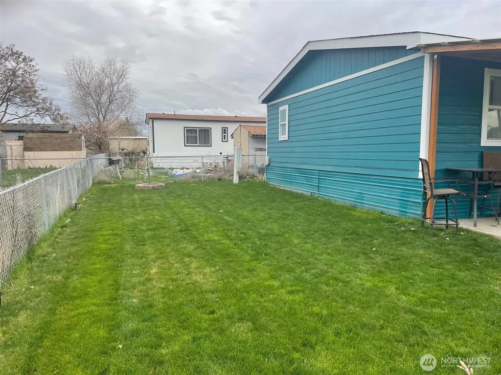 3057 Road H NE Moses Lake WA 98837
