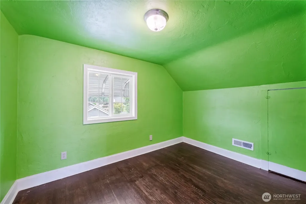 412 Kirby Avenue SE Castle Rock WA 98611