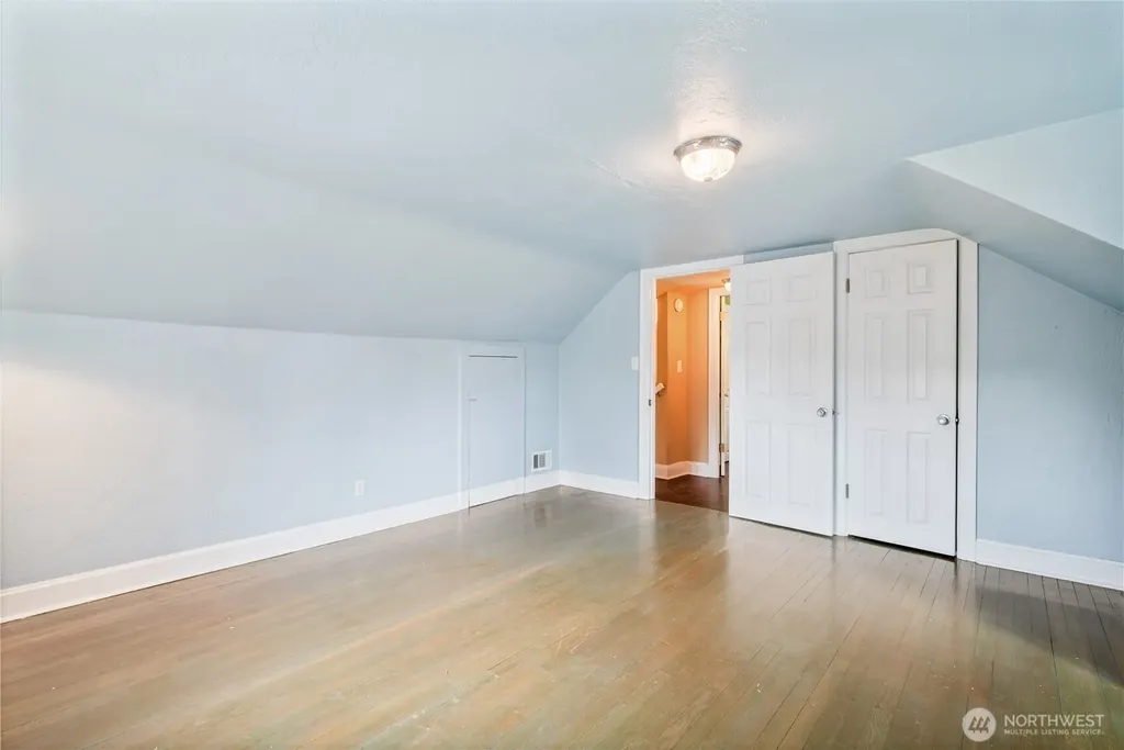 412 Kirby Avenue SE Castle Rock WA 98611