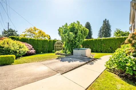 412 Kirby Avenue SE Castle Rock WA 98611