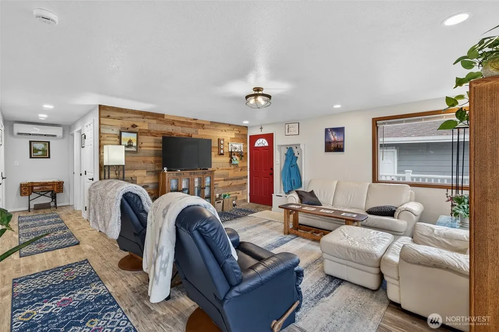 33018 G Place Ocean Park WA 98640