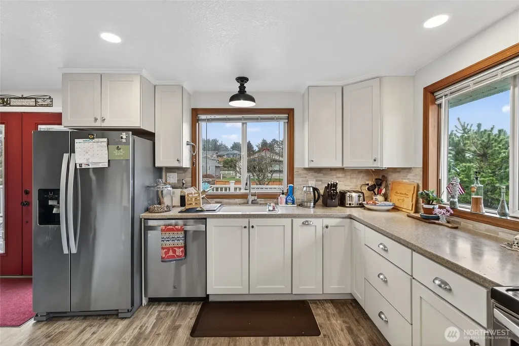 33018 G Place Ocean Park WA 98640
