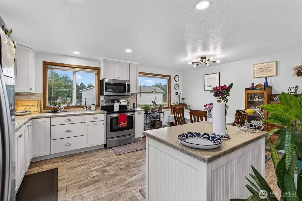 33018 G Place Ocean Park WA 98640
