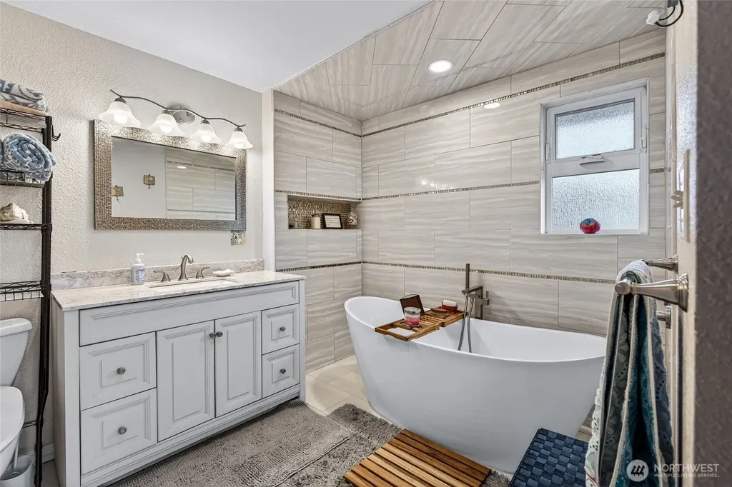 33018 G Place Ocean Park WA 98640