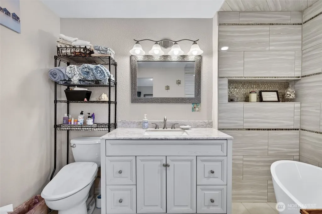 33018 G Place Ocean Park WA 98640