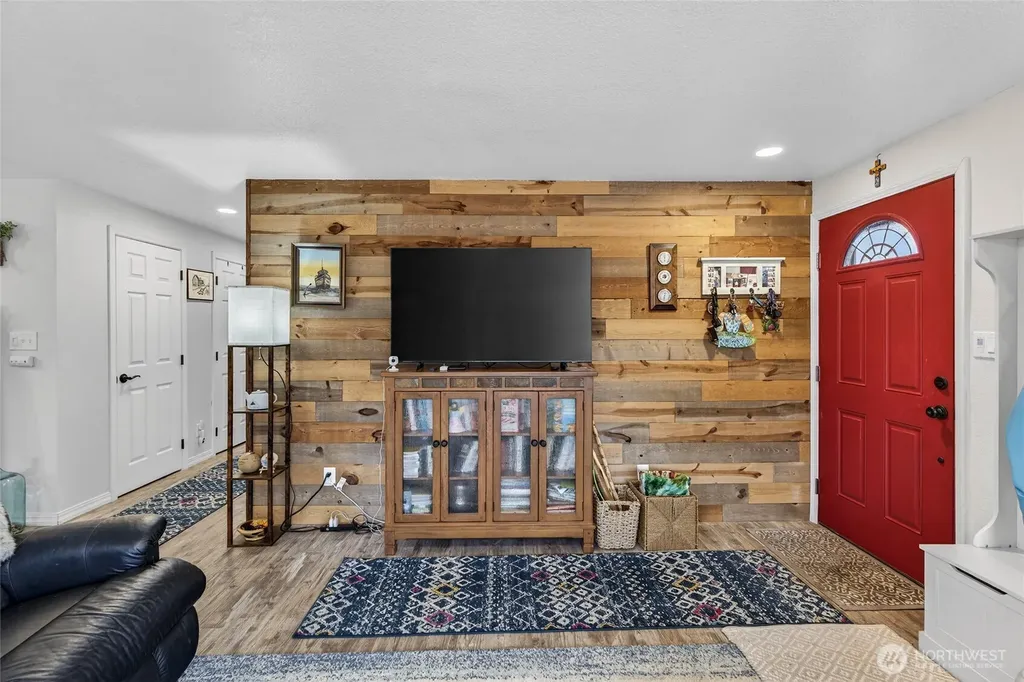 33018 G Place Ocean Park WA 98640