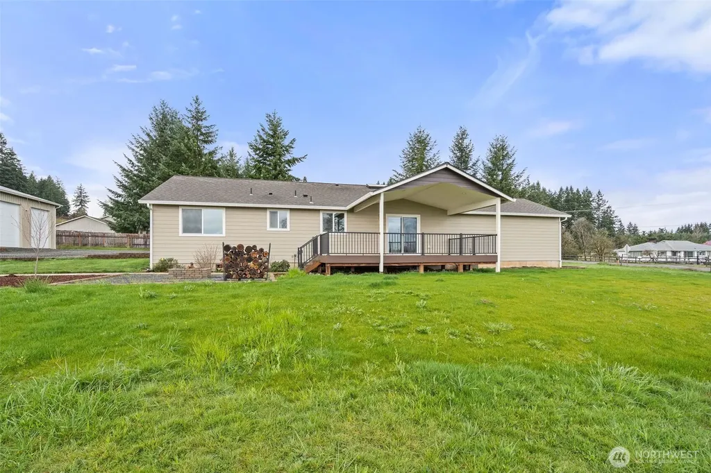 1943 State Route 6 Chehalis WA 98532