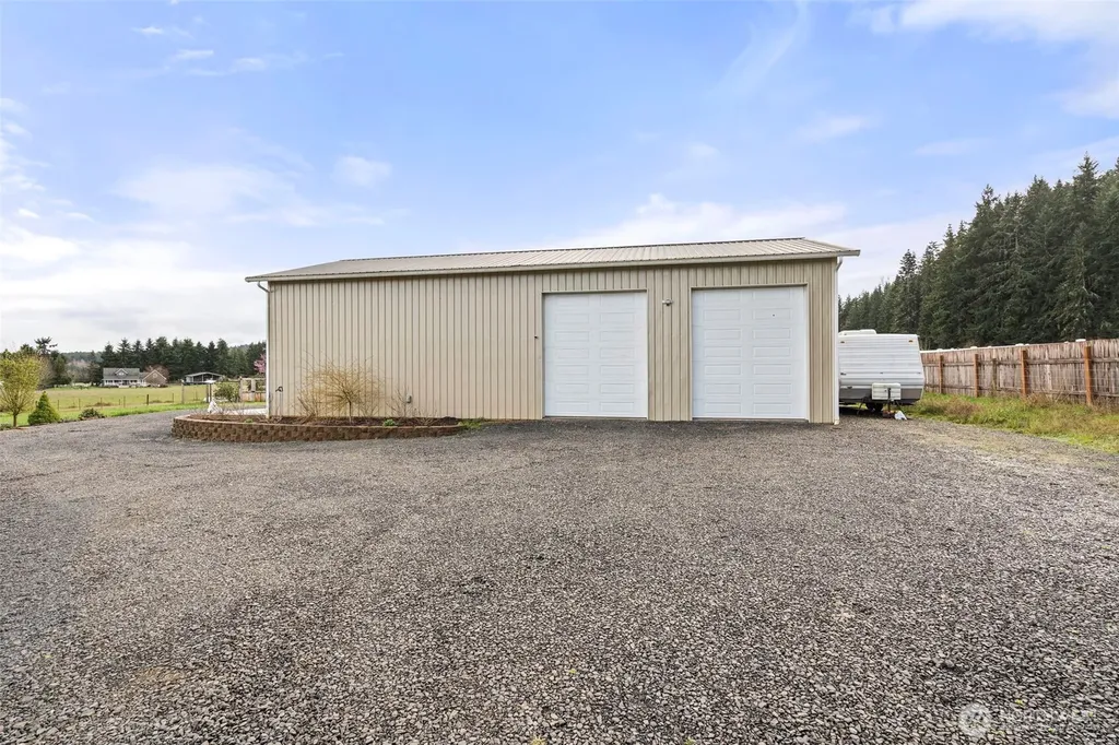 1943 State Route 6 Chehalis WA 98532