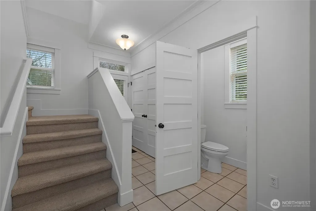 267 Compass Street Pacific Beach WA 98571