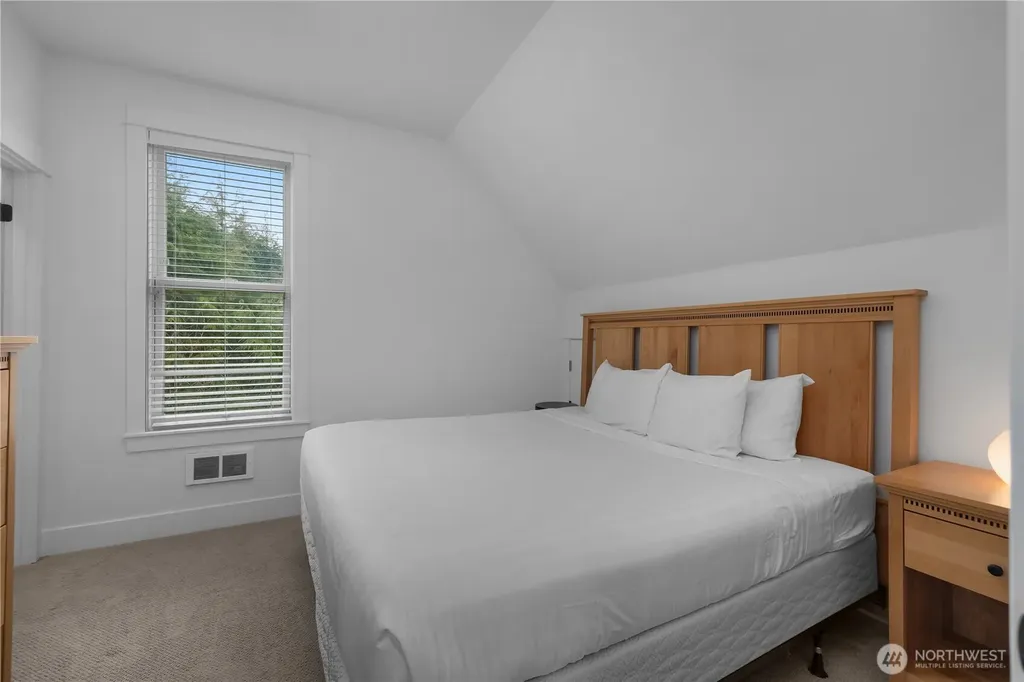 267 Compass Street Pacific Beach WA 98571