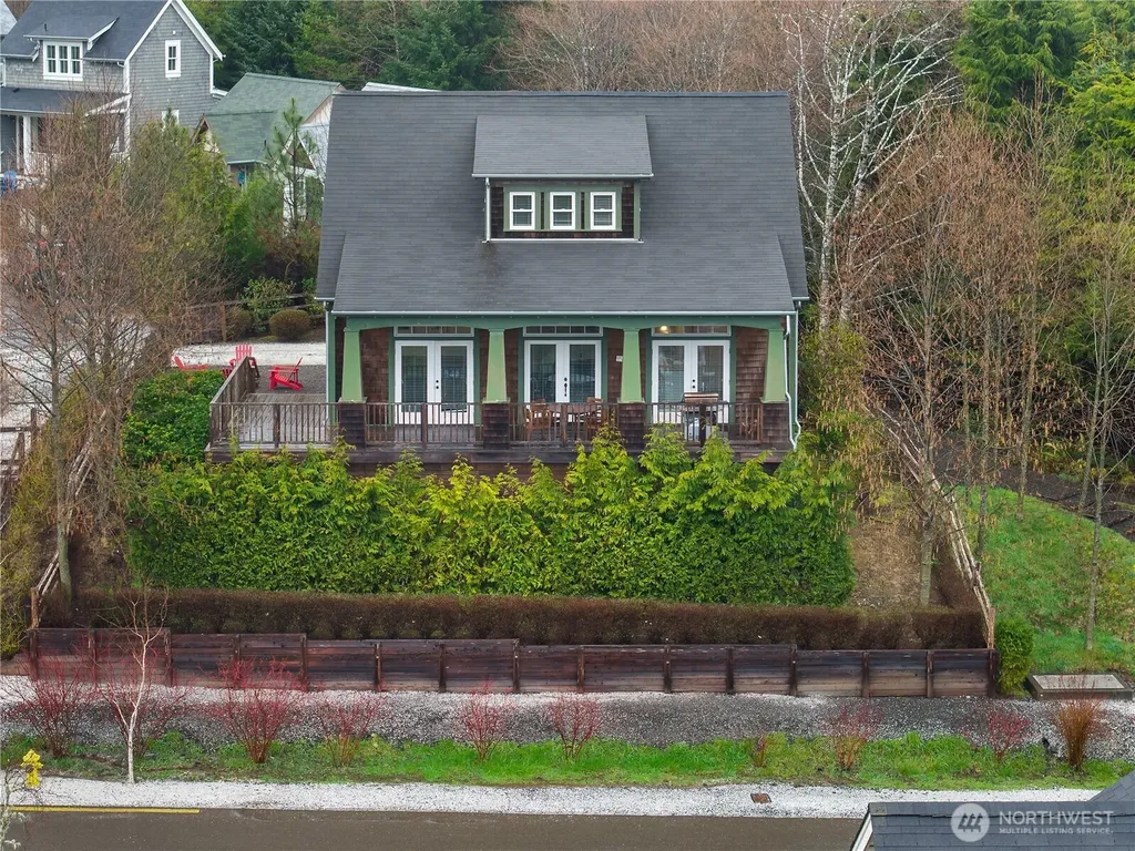 267 Compass Street Pacific Beach WA 98571