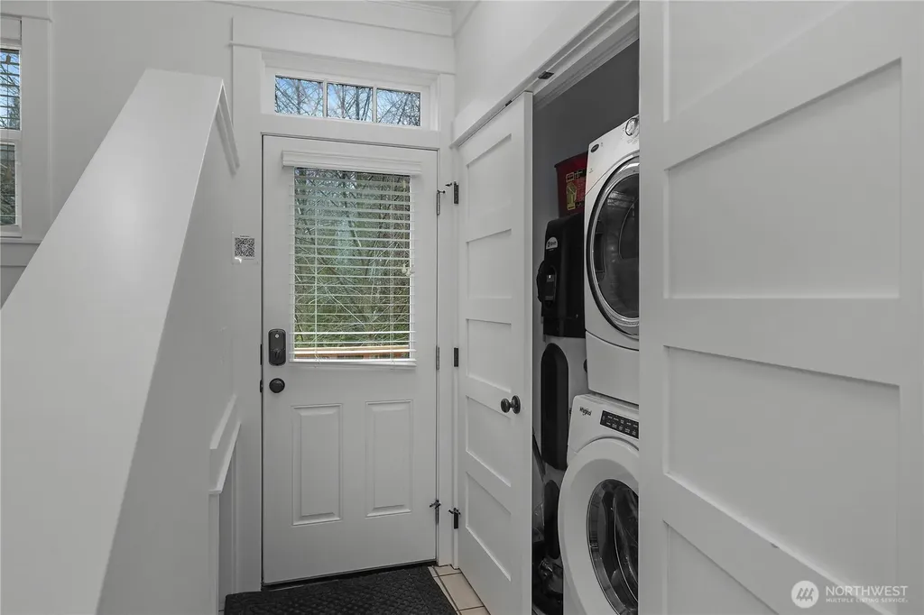 267 Compass Street Pacific Beach WA 98571