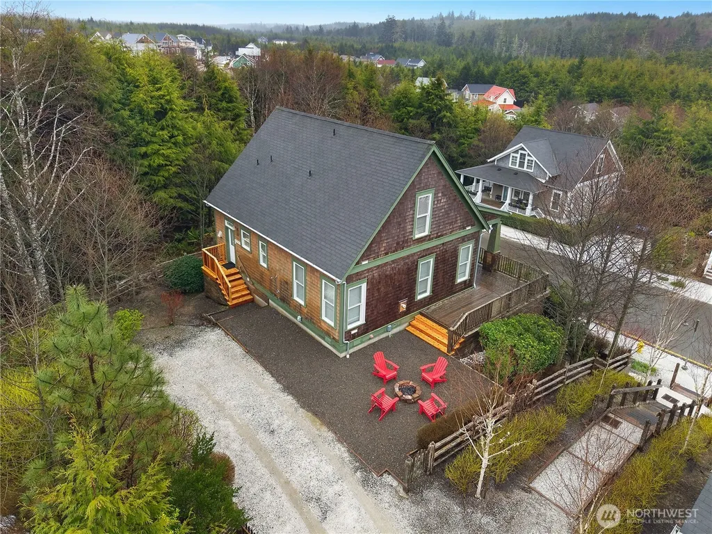 267 Compass Street Pacific Beach WA 98571