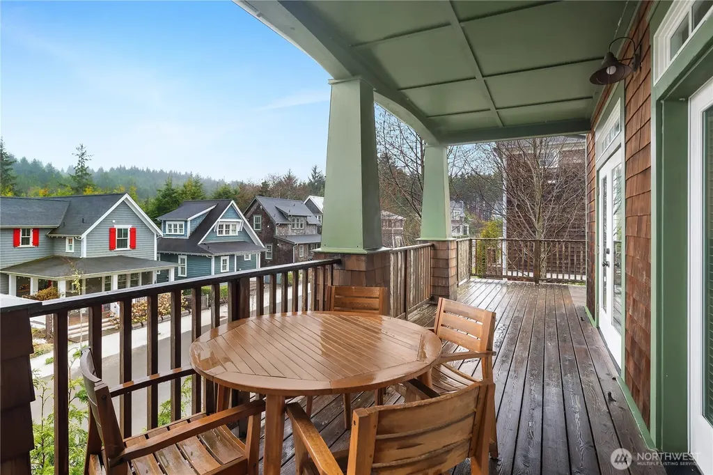 267 Compass Street Pacific Beach WA 98571