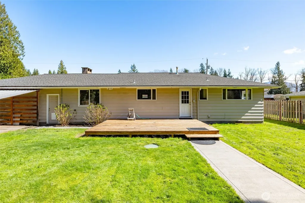 10450 Sterling Road Sedro Woolley WA 98284