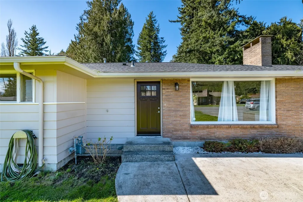 10450 Sterling Road Sedro Woolley WA 98284