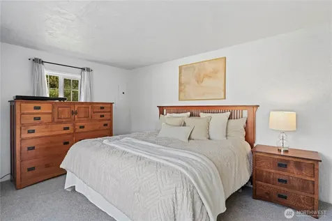 23022 7th Avenue SE Bothell WA 98021
