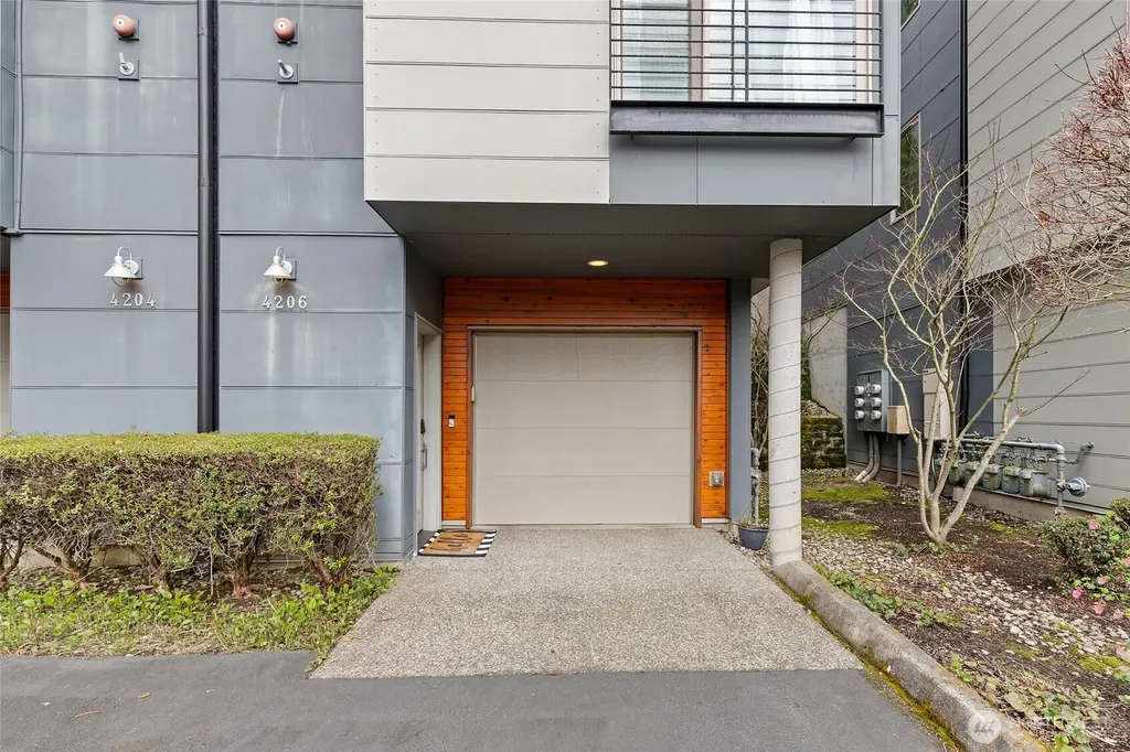 4206 213th Place SE Issaquah WA 98029