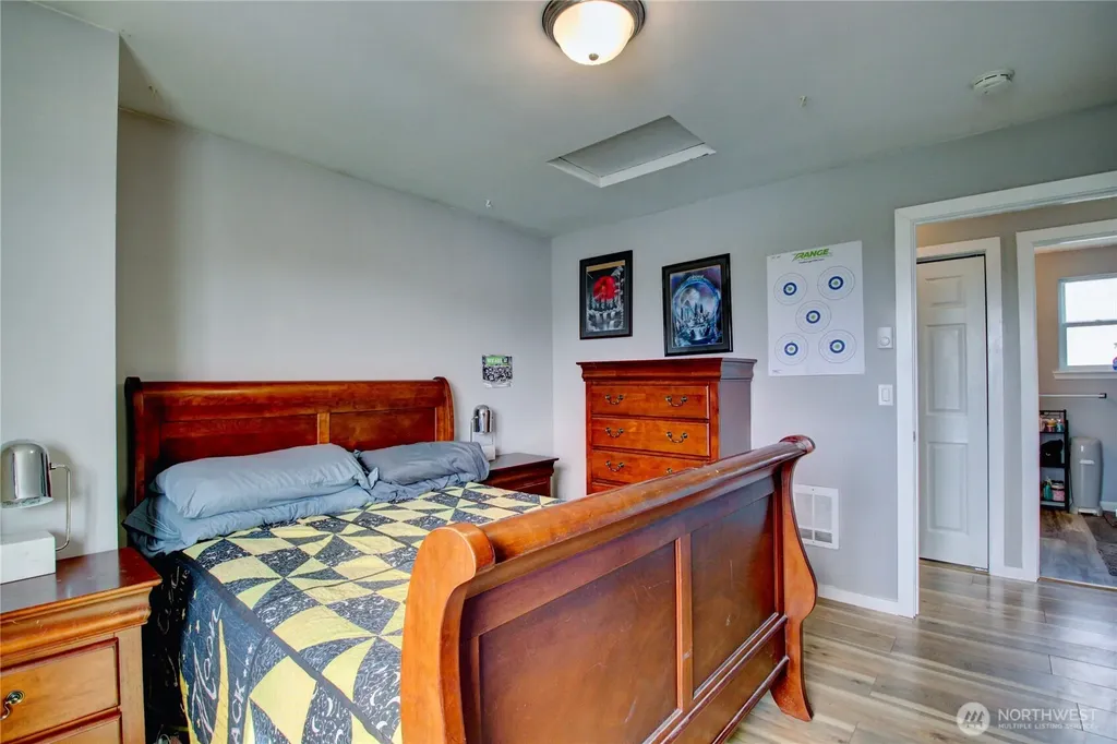 1812 N 30th Street Mount Vernon WA 98273