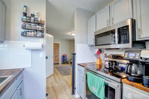 1812 N 30th Street Mount Vernon WA 98273