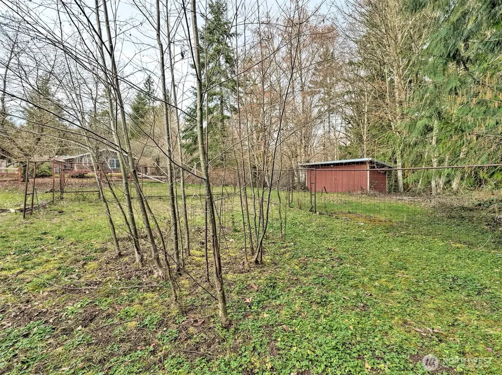 1051 E Crestview Drive Shelton WA 98584