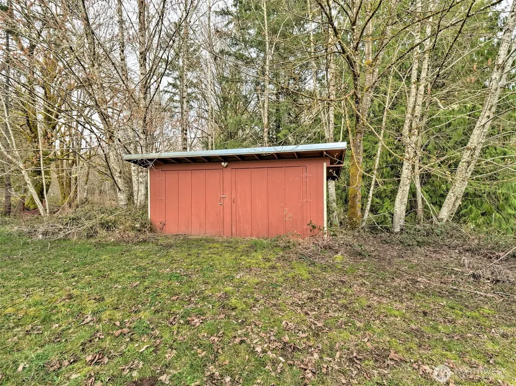 1051 E Crestview Drive Shelton WA 98584