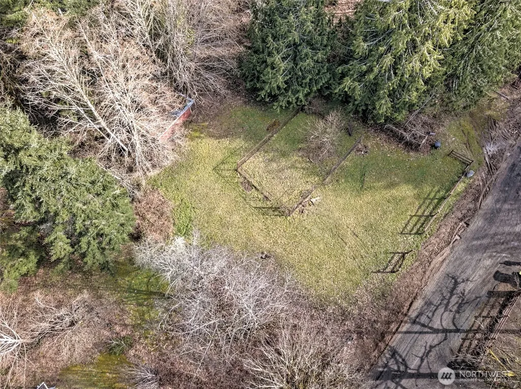 1051 E Crestview Drive Shelton WA 98584
