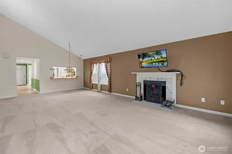 13715 SE 258th Place Kent WA 98042