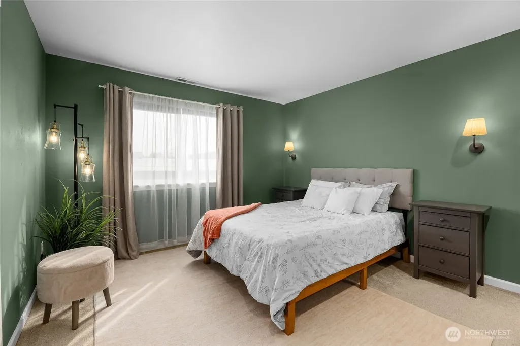 10250 17th Avenue SW Seattle WA 98146
