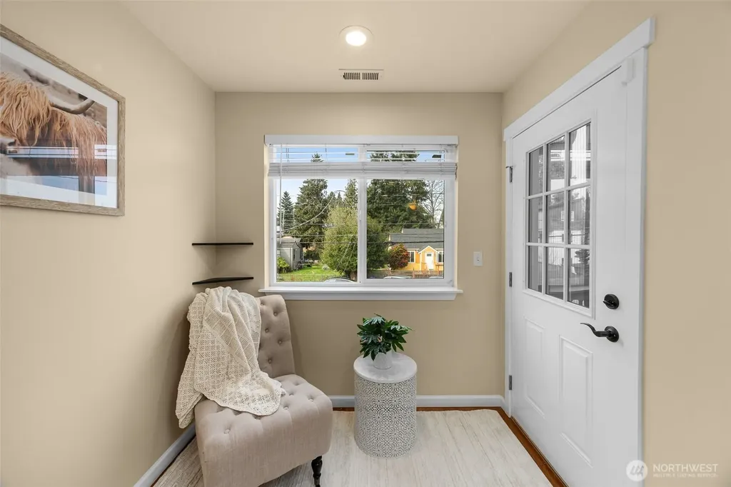 10250 17th Avenue SW Seattle WA 98146